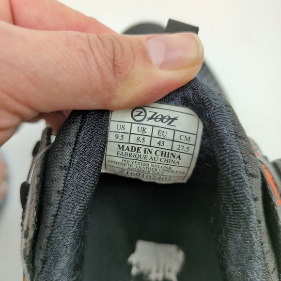 Zoot Run Ali'i Flying Hawaiian Unisex Running Shoes Men's 9.5 Black Rainbow - Picture 10 of 14